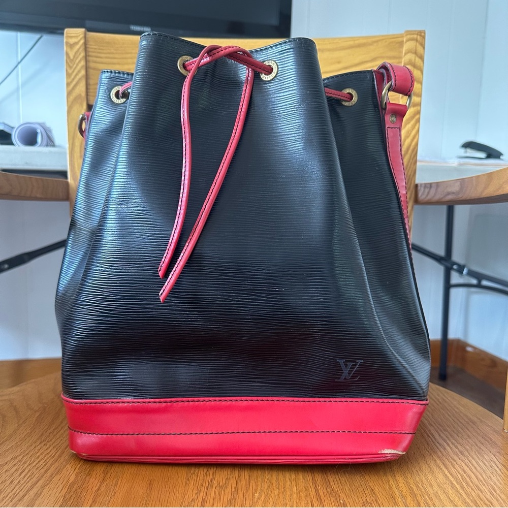 Louis Vuitton Red and Black Leather Epi Bucket Bag